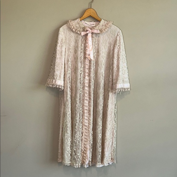 Peignoir Vintage Odette Barsa Années 50 - Mousseline Satin Brodée, Bleu Clair, Taille S